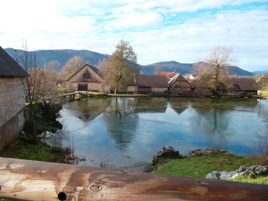 Gacka Valley Licko Lesce Экстерьер фото